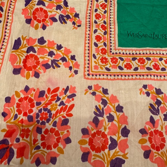 Vintage 1960's Yves Saint Laurent Scarf - YSL - Picture 5 of 6